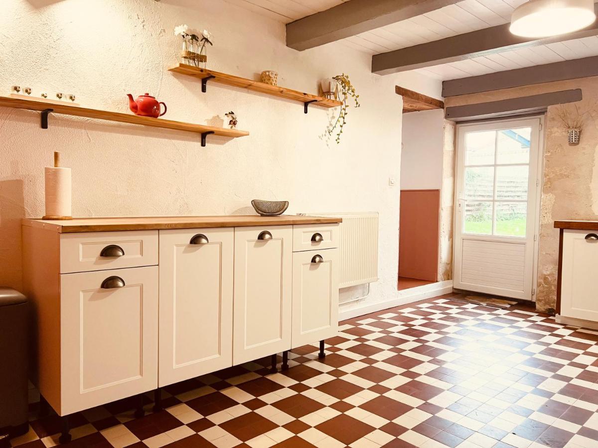 Le Grand Franc Gite Cosy Proche Tous Commerces Tonnay-Charente Exterior foto